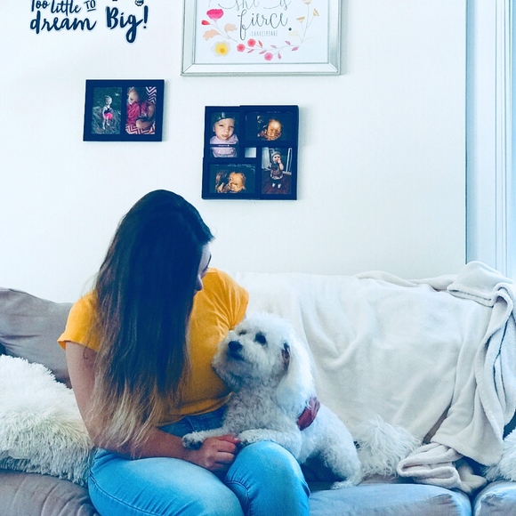 Meet your Posher, Taylor! :) - Picture 4 of 5